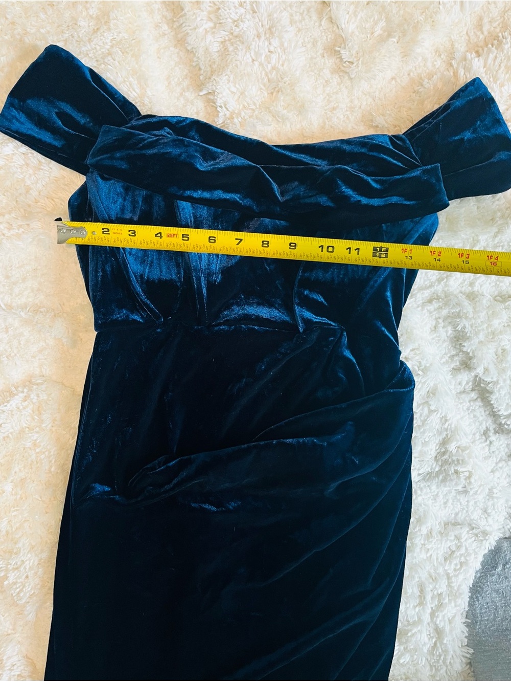Line & Dot DuJour Gown Blue Velvet Size M - Picture 7 of 13